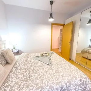 Old Town Spacious Διαμέρισμα Βουκουρέστι