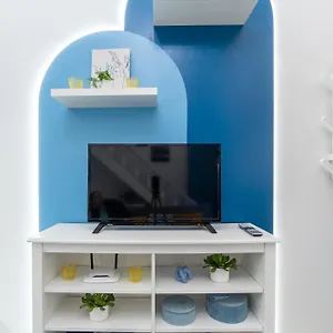 Deja Blue Old Center Studio. Apartment
